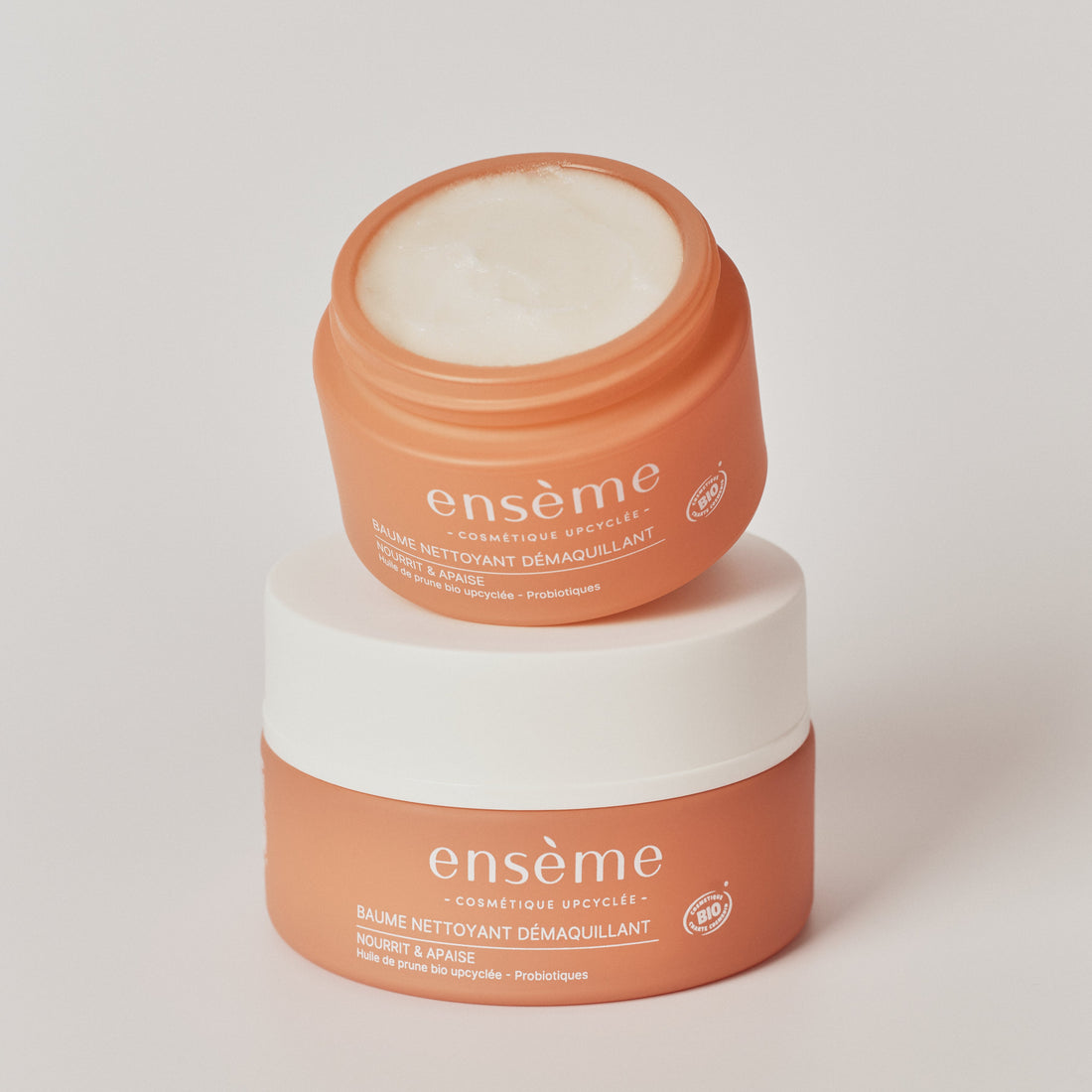 Baume nettoyant démaquillant